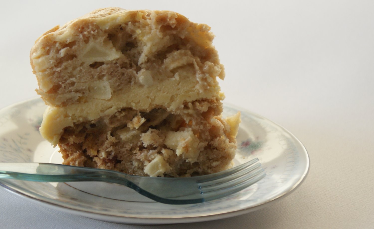 Apple and olive oil cake « What Rachel Ate