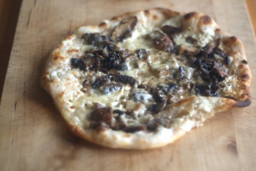 mushroom_pizza