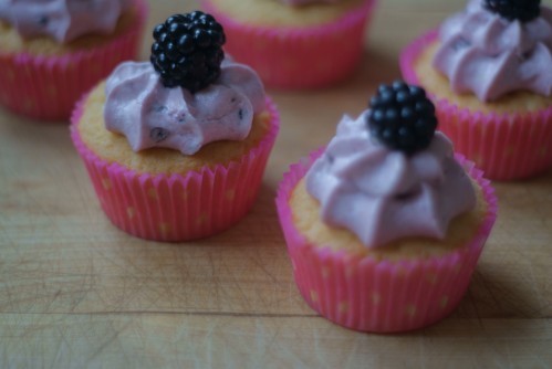 White chocolate and blackberry cupcakes